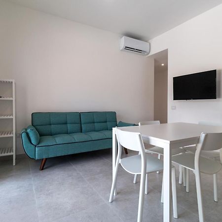 Appartamento Perla Bianca, Con Wifi E Air Con Кала-Гононе Экстерьер фото