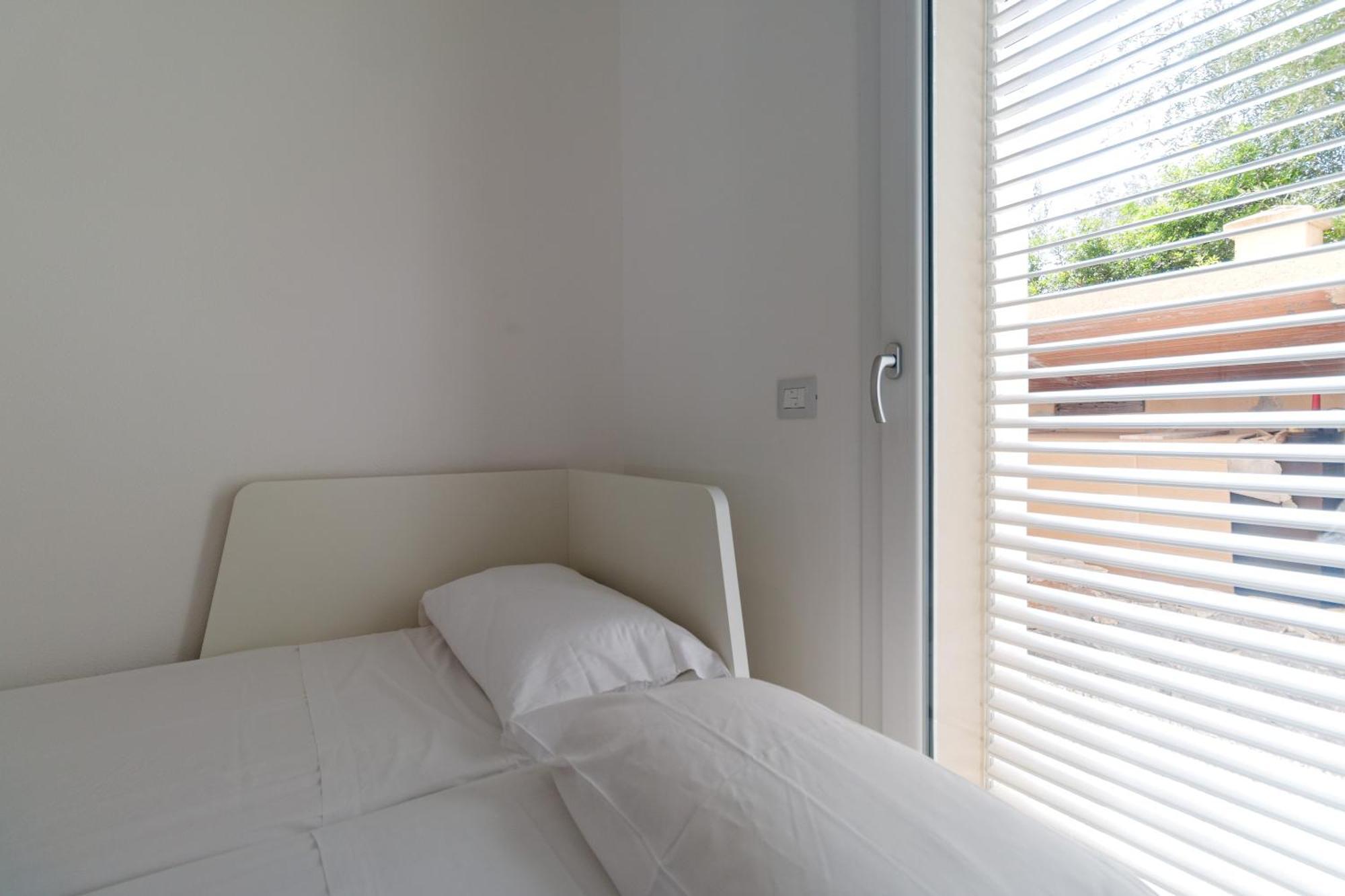 Appartamento Perla Bianca, Con Wifi E Air Con Кала-Гононе Экстерьер фото